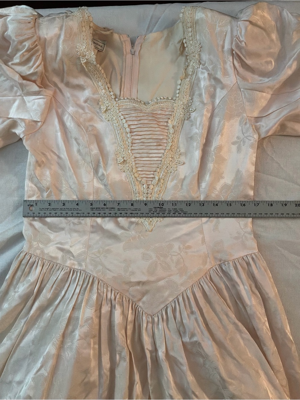 ****** Scott McClintock Cream Satin Lace-Trim formal prom Dress ****** - Picture 3 of 8